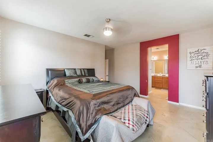 785 Suncup Circle, Hemet, California 92543