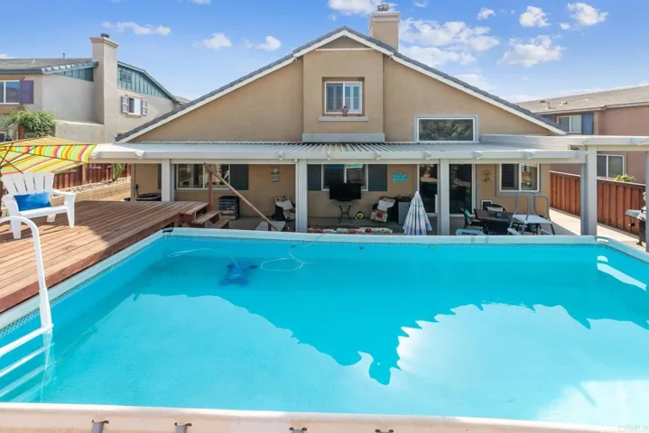 785 Suncup Circle, Hemet, California 92543