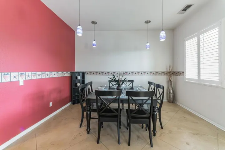 785 Suncup Circle, Hemet, California 92543