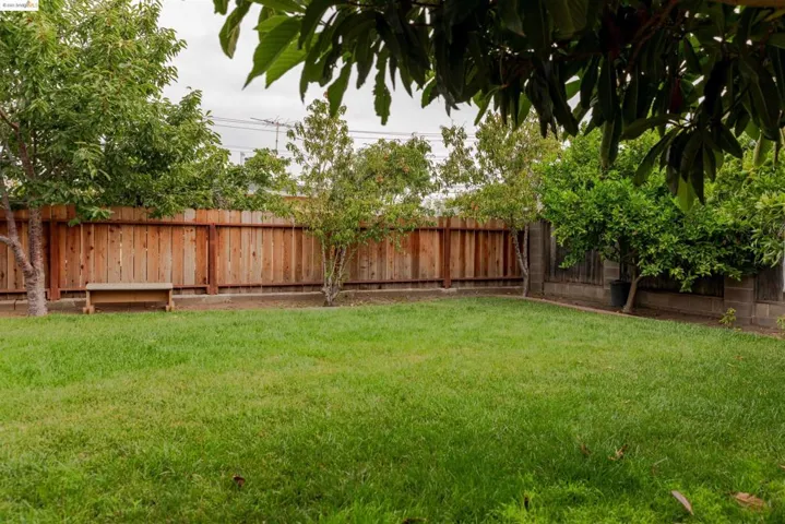 26624 Eldridge Ave, Hayward, California 94544