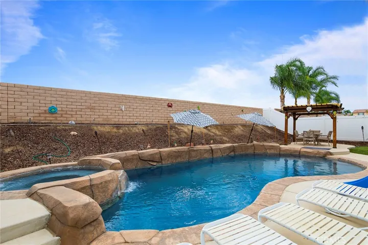 26397 Flaxleaf Drive, Menifee, California 92584