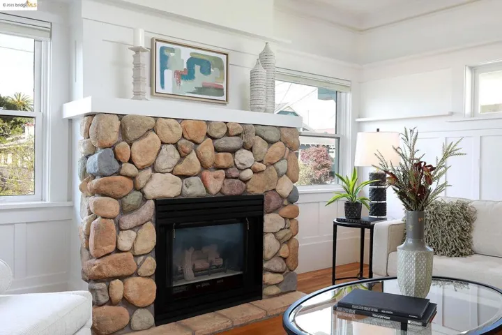 2421 Edwards Street, Berkeley, California 94702