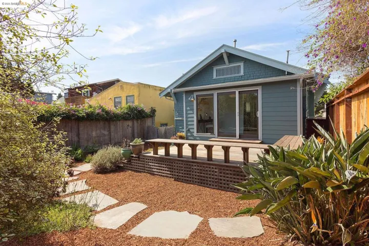 2421 Edwards Street, Berkeley, California 94702