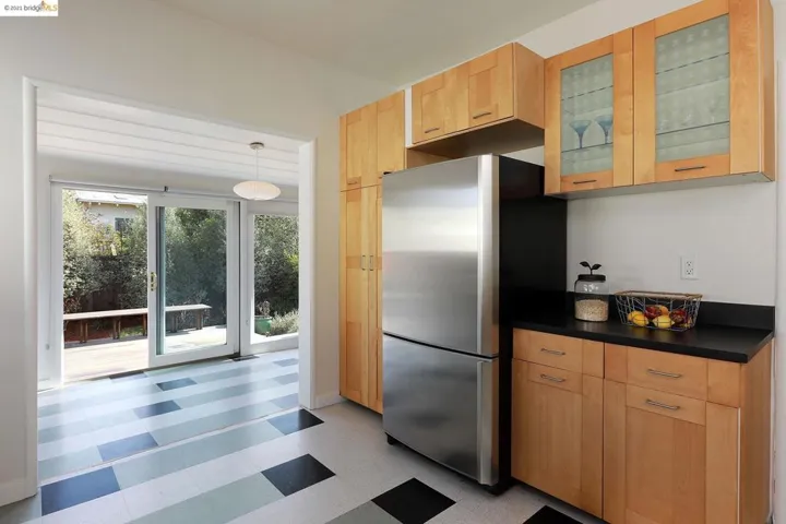 2421 Edwards Street, Berkeley, California 94702