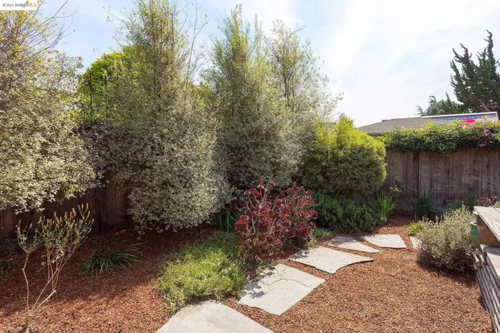 2421 Edwards Street, Berkeley, California 94702