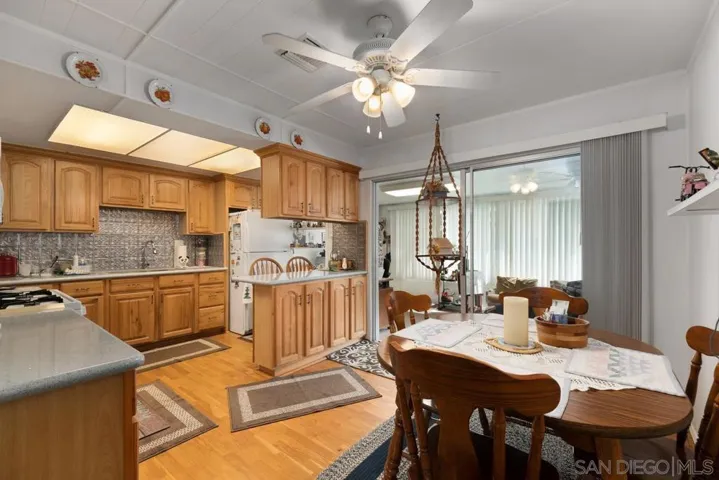 13630 Regentview Ave, Bellflower, California 90706