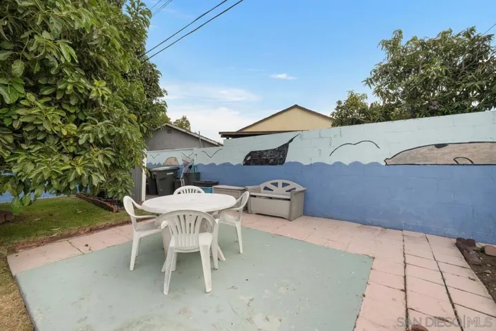 13630 Regentview Ave, Bellflower, California 90706