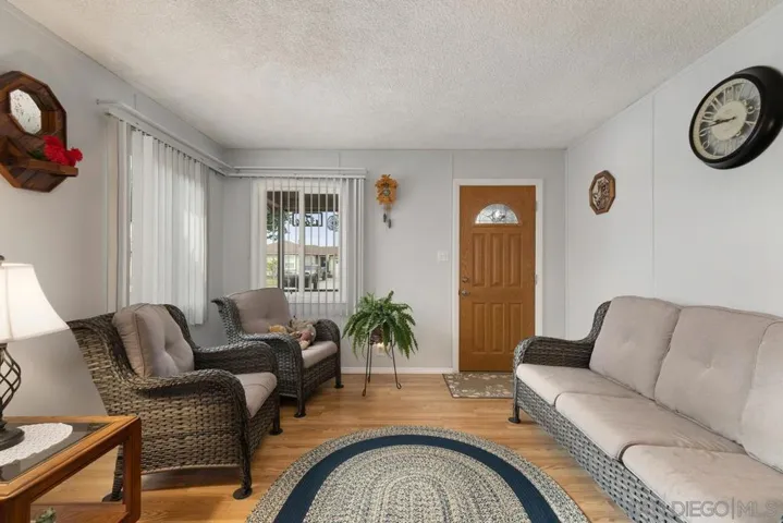 13630 Regentview Ave, Bellflower, California 90706