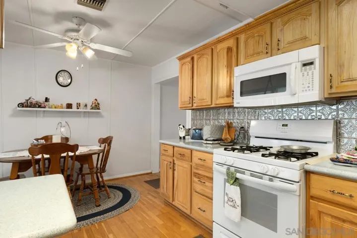 13630 Regentview Ave, Bellflower, California 90706