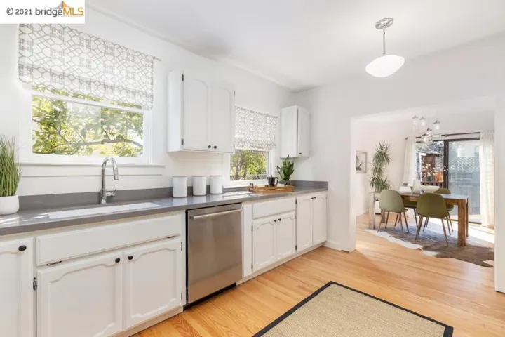 2434 Byron St, Berkeley, California 94702