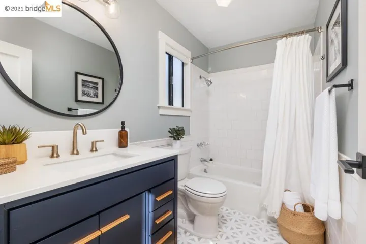 2434 Byron St, Berkeley, California 94702