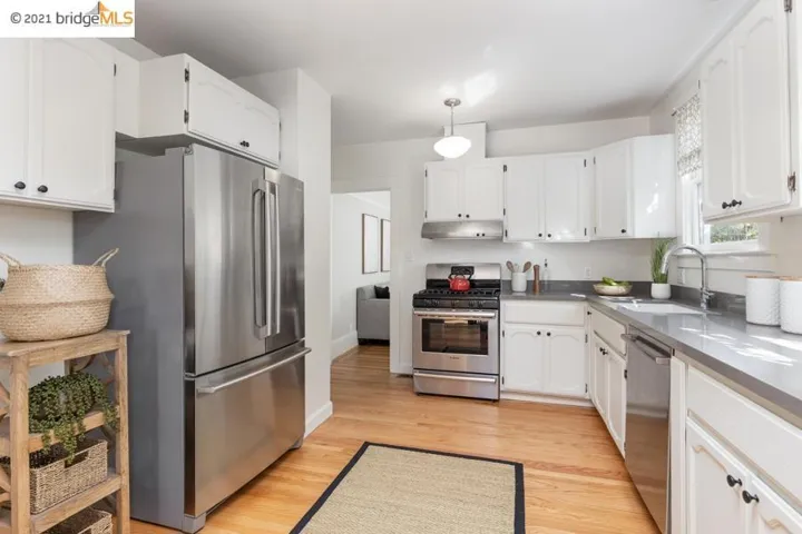 2434 Byron St, Berkeley, California 94702