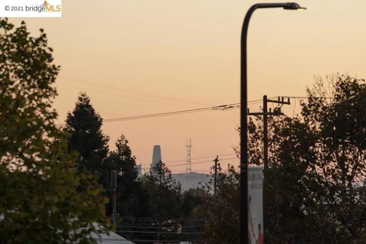 2434 Byron St, Berkeley, California 94702
