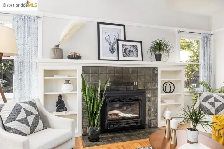 2434 Byron St, Berkeley, California 94702