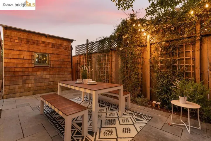 2434 Byron St, Berkeley, California 94702