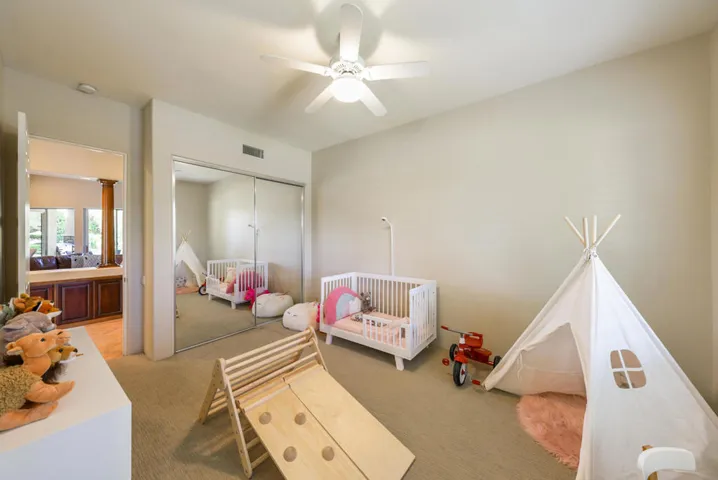 66 Laken Lane-23