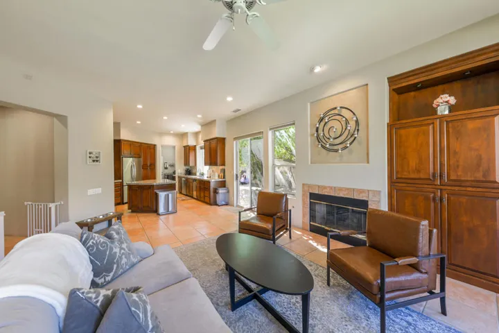 66 Laken Lane-31