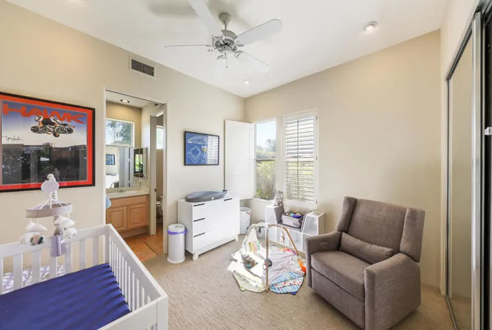 66 Laken Lane-20