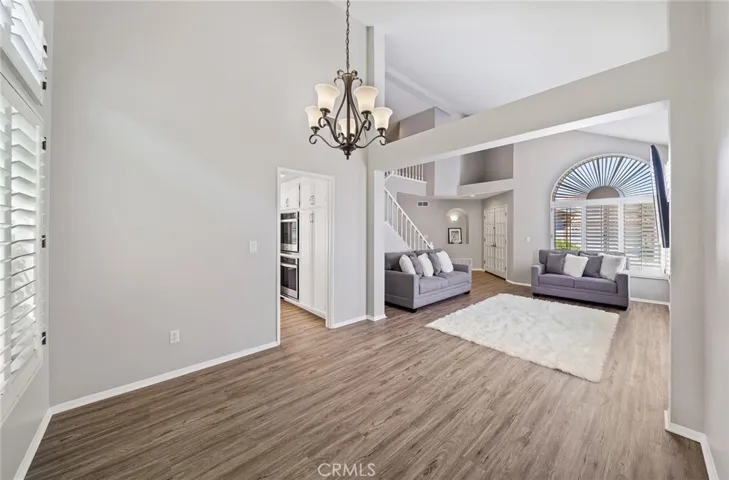 27523 Mariam Place, Saugus, California 91350