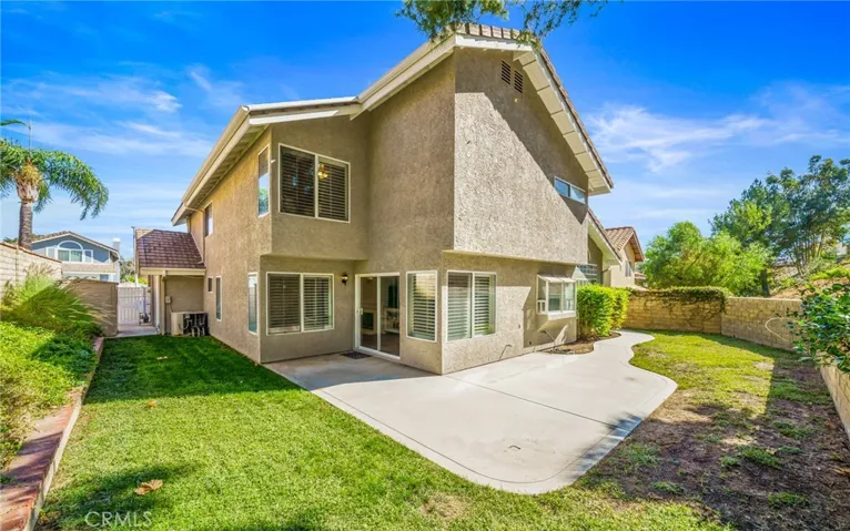 27523 Mariam Place, Saugus, California 91350