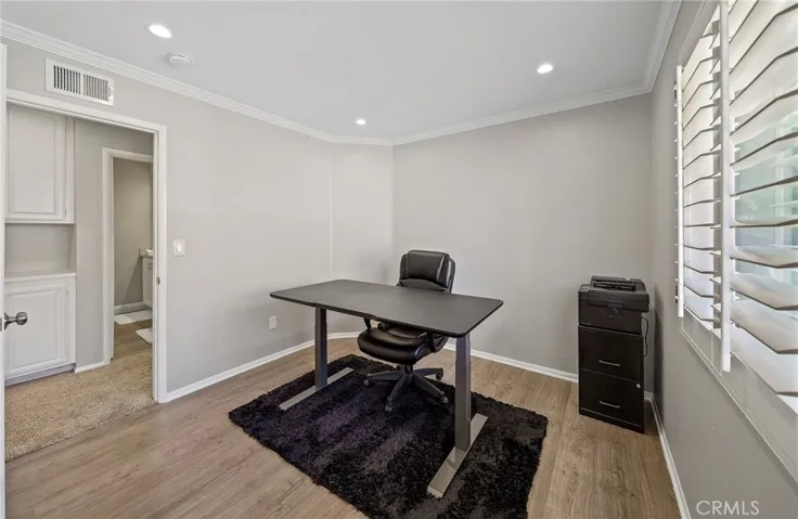 27523 Mariam Place, Saugus, California 91350