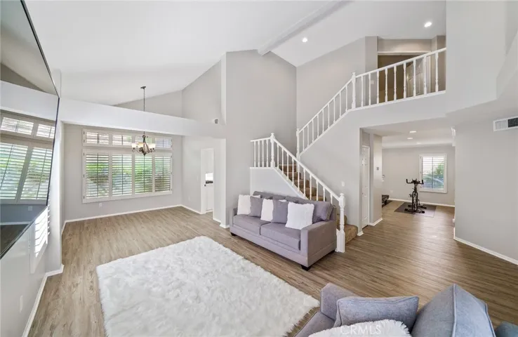 27523 Mariam Place, Saugus, California 91350