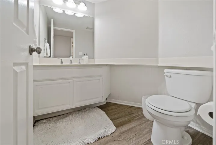 27523 Mariam Place, Saugus, California 91350