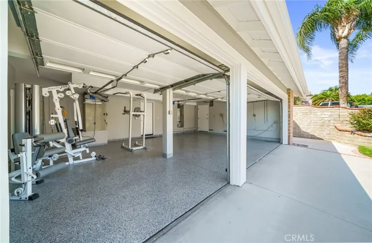 27523 Mariam Place, Saugus, California 91350