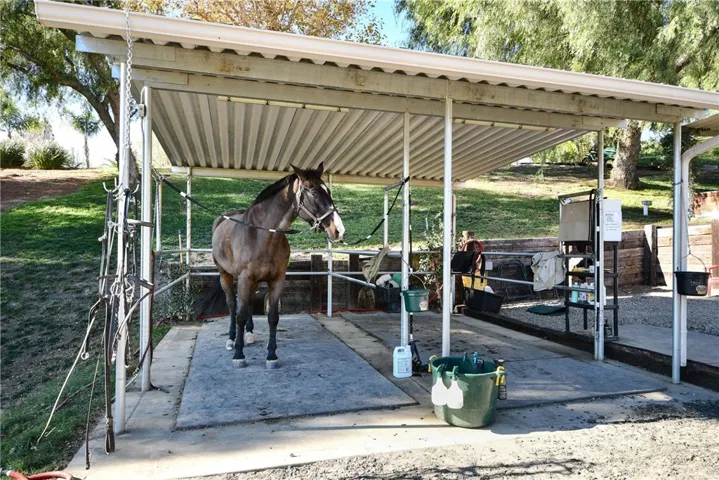 10650 Oakdale Avenue, Chatsworth, California 91311