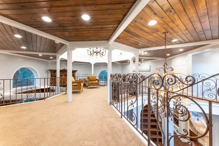 10650 Oakdale Avenue, Chatsworth, California 91311