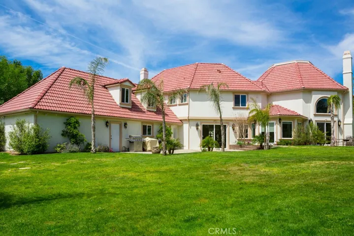 10650 Oakdale Avenue, Chatsworth, California 91311