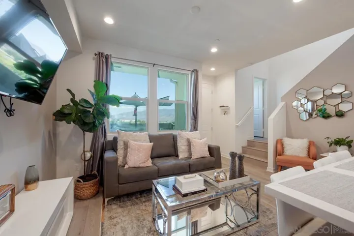 2060 Tango Loop 2, Chula Vista, California 91915