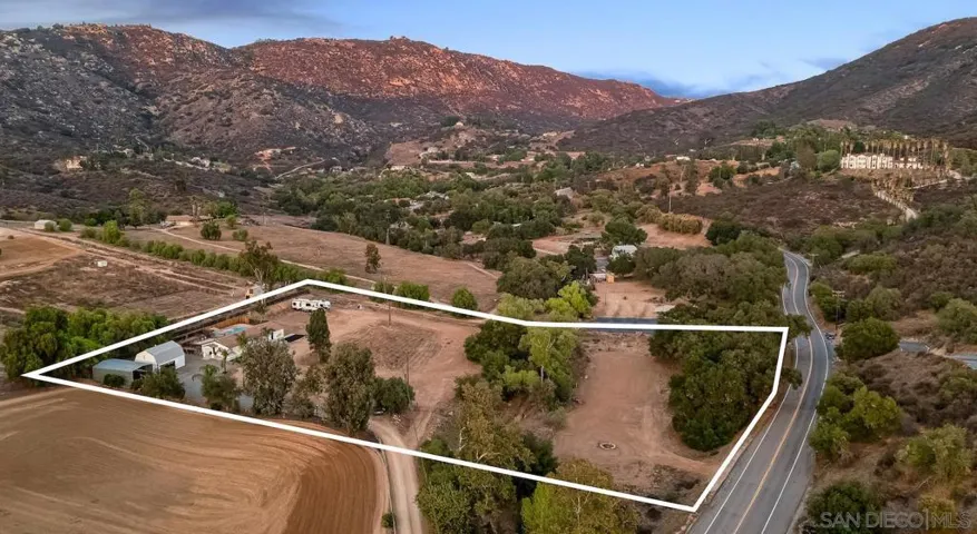 6140 Dehesa Rd, El Cajon, California 92019