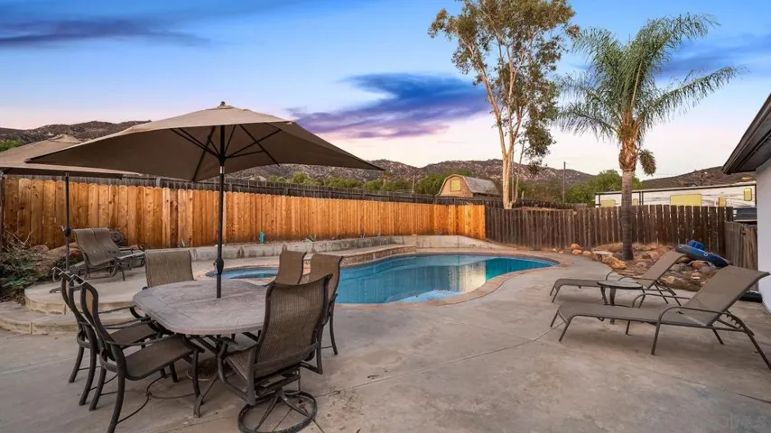 6140 Dehesa Rd, El Cajon, California 92019