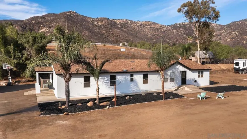 6140 Dehesa Rd, El Cajon, California 92019