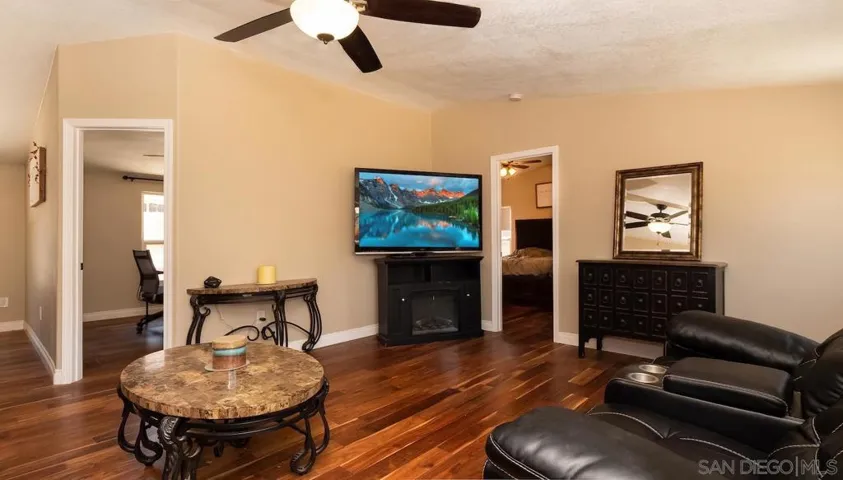 6140 Dehesa Rd, El Cajon, California 92019