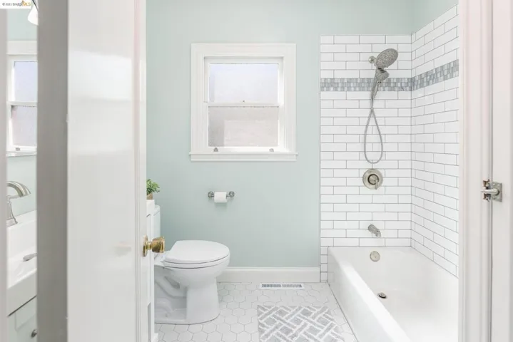 522 Carmel Ave, Albany, California 94706