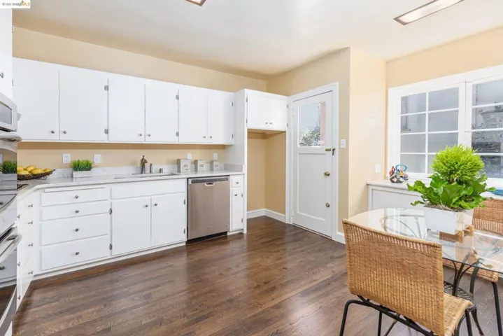 522 Carmel Ave, Albany, California 94706