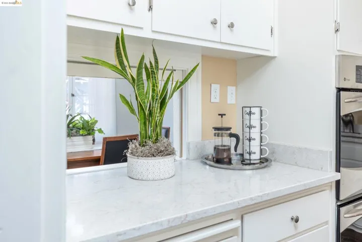 522 Carmel Ave, Albany, California 94706