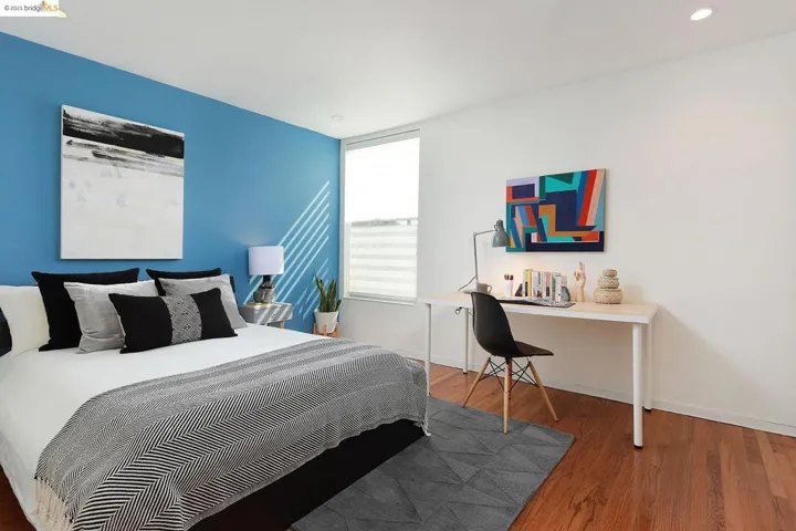 525 Mandana Blvd 102, Oakland, California 94610