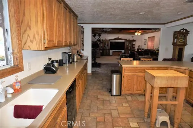 26422 Community Boulevard, Barstow, California 92311