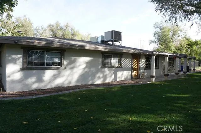 26422 Community Boulevard, Barstow, California 92311