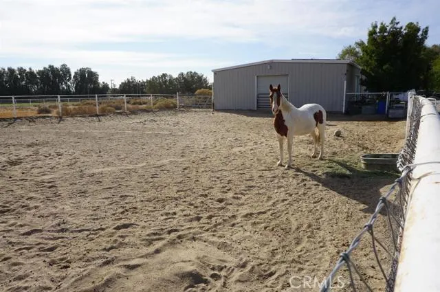 26422 Community Boulevard, Barstow, California 92311