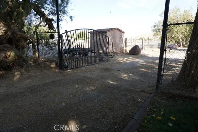 26422 Community Boulevard, Barstow, California 92311