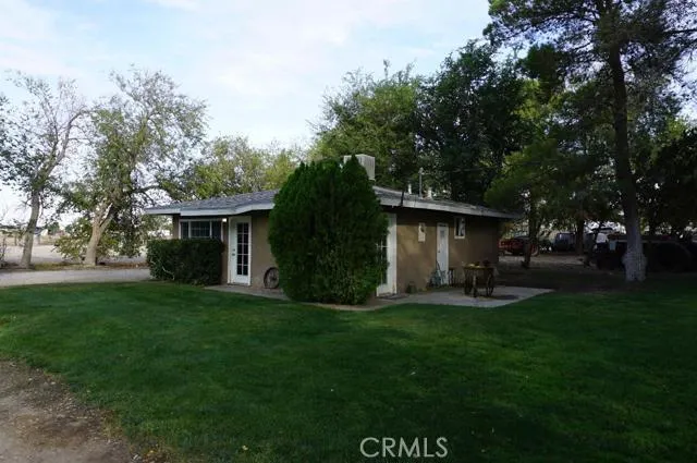 26422 Community Boulevard, Barstow, California 92311