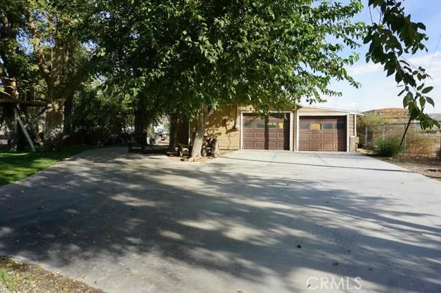 26422 Community Boulevard, Barstow, California 92311