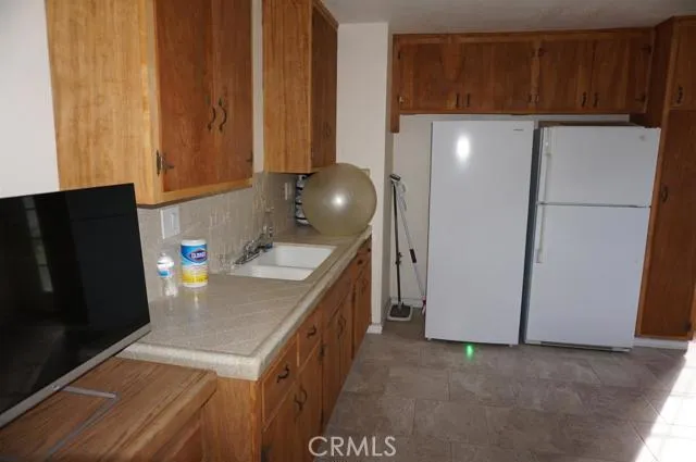 26422 Community Boulevard, Barstow, California 92311