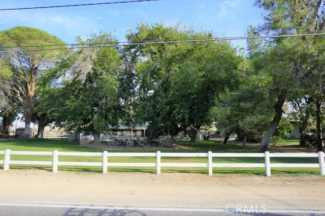 26422 Community Boulevard, Barstow, California 92311