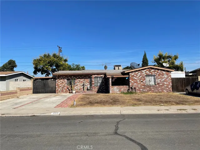 1269 E Florida Place, Anaheim, California 92805