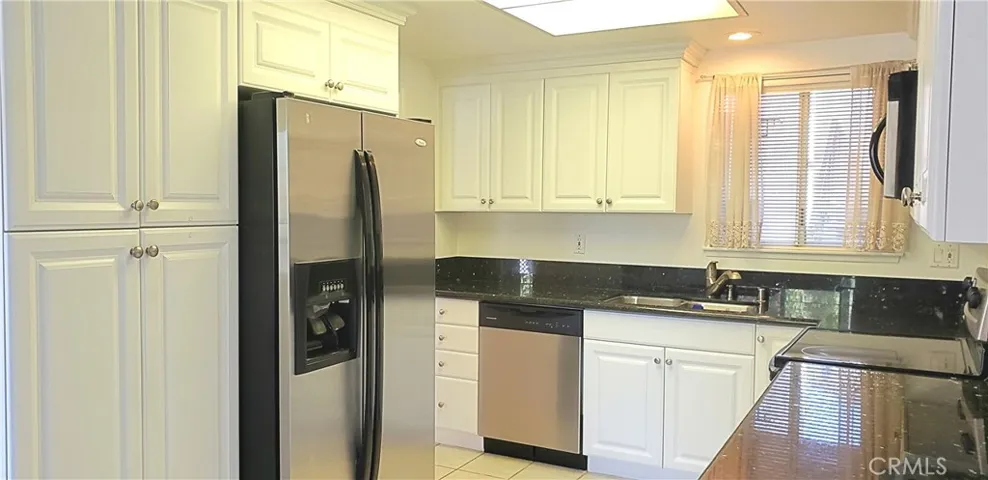 2290 Via Puerta B, Laguna Woods, California 92637